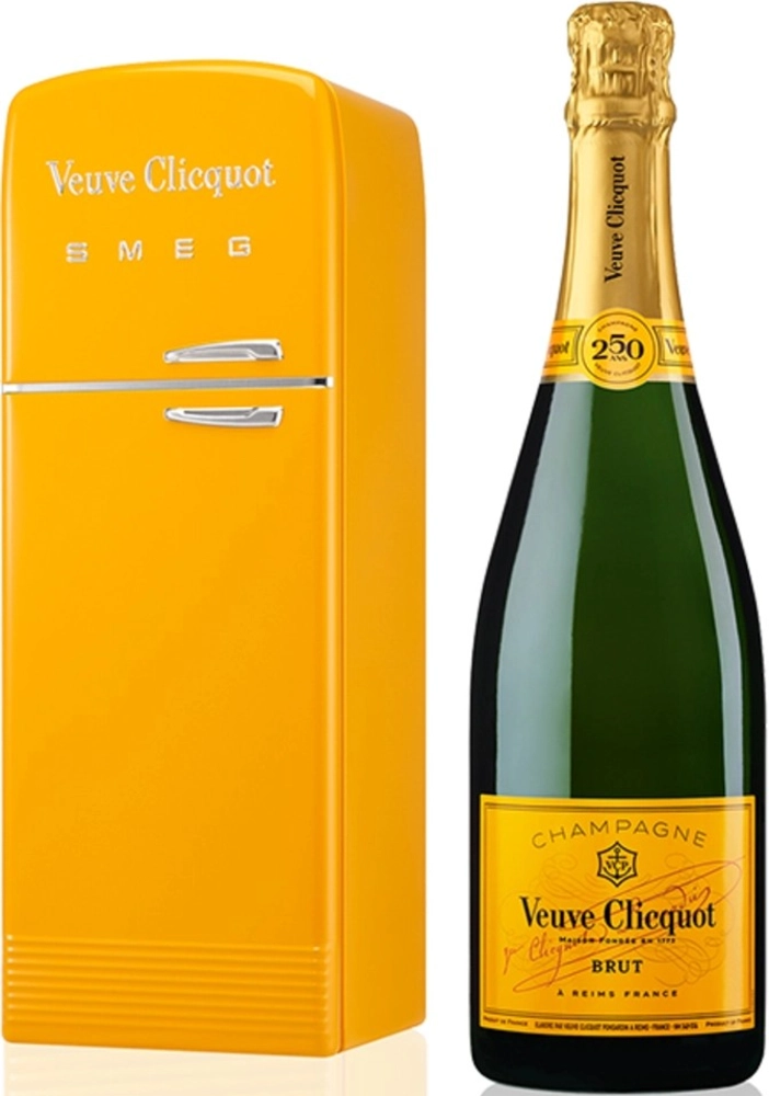 Champagne Brut Yellow Label SMEG Veuve Clicquot + GB 0,75 l