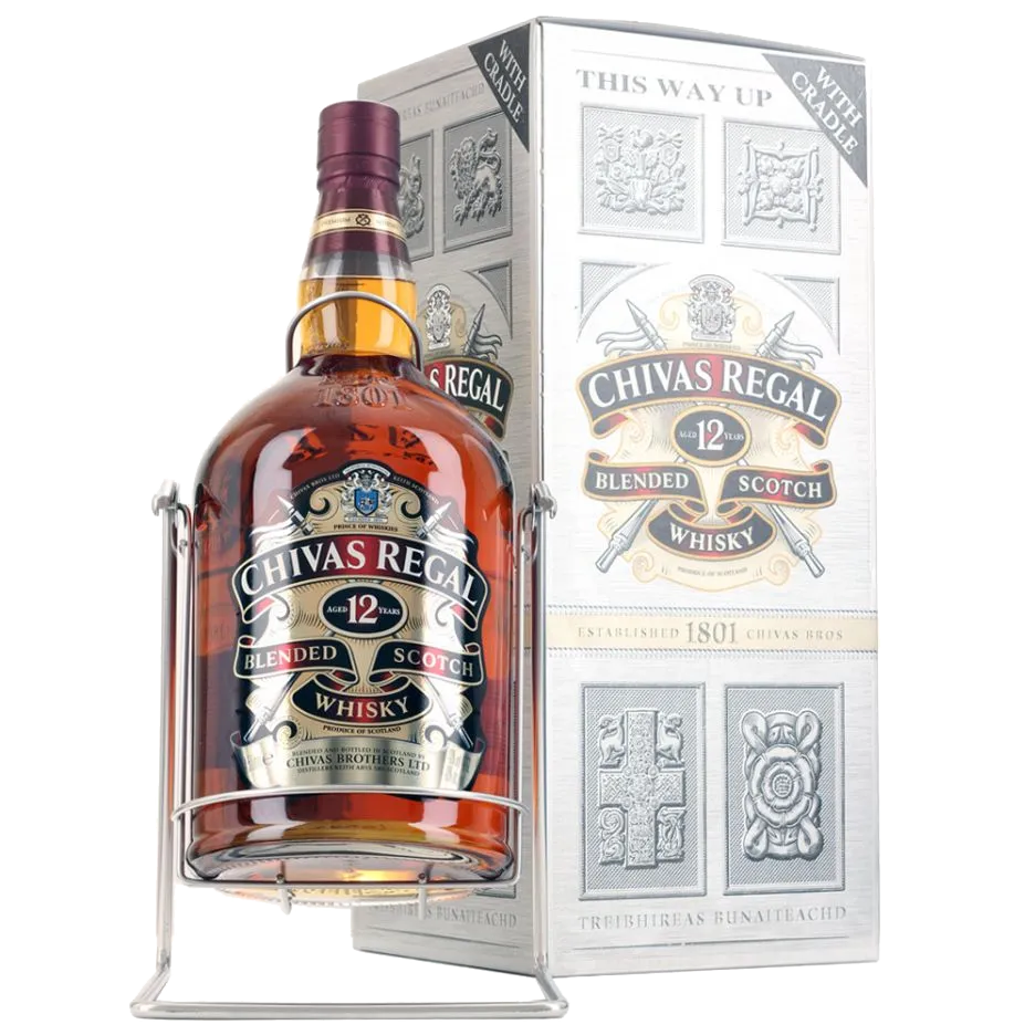 Škotski whisky Chivas Regal 12 let + stojalo 4,5 l